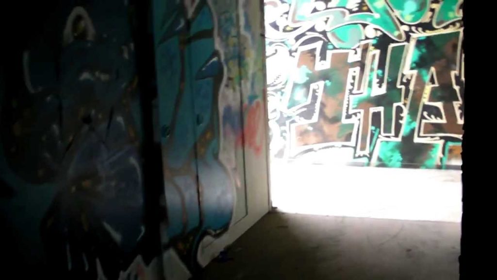 Abandoned La Rainbow Hotel & Tower, 4F Abandoned La Rainbow Hotel & Tower, 4F