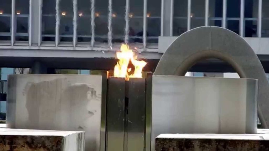 Hiroshima Peace Flame  広島平和の灯