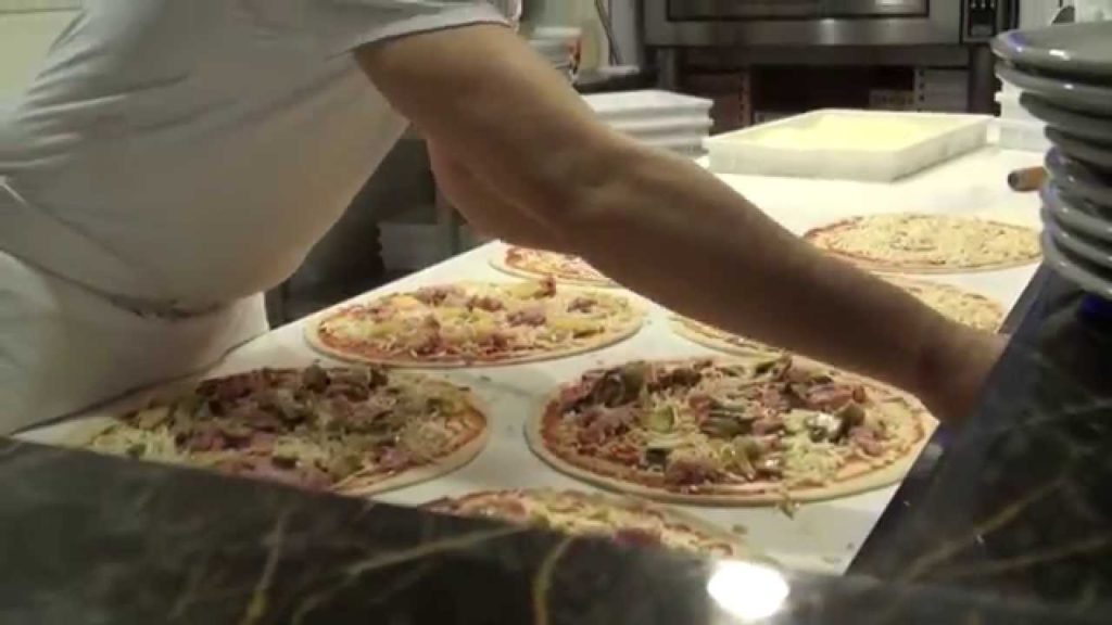 Ristorante Al Porto Torbole  Pizza