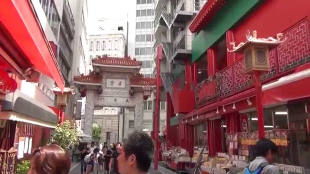 23 Florian auf Tour - Kobe - Chinatown