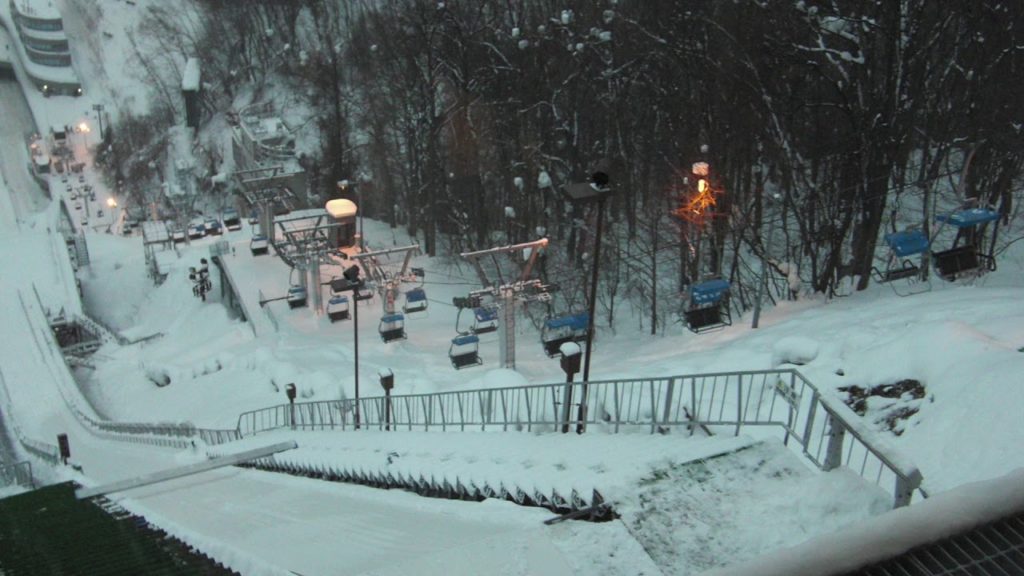 【Japan Travel】Okurayama jump stand in Sapporo,Hokkaido,Japan.Discover a cute snowman.Trip Amazing 札幌