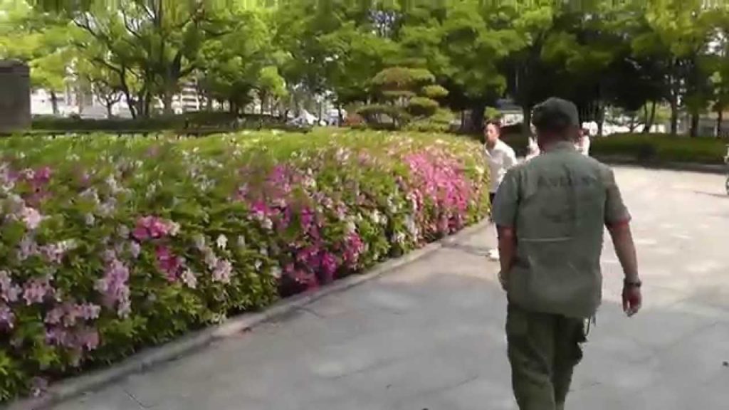 Hiroshima Peace Memorial 広島平和記念碑 هيروشيما