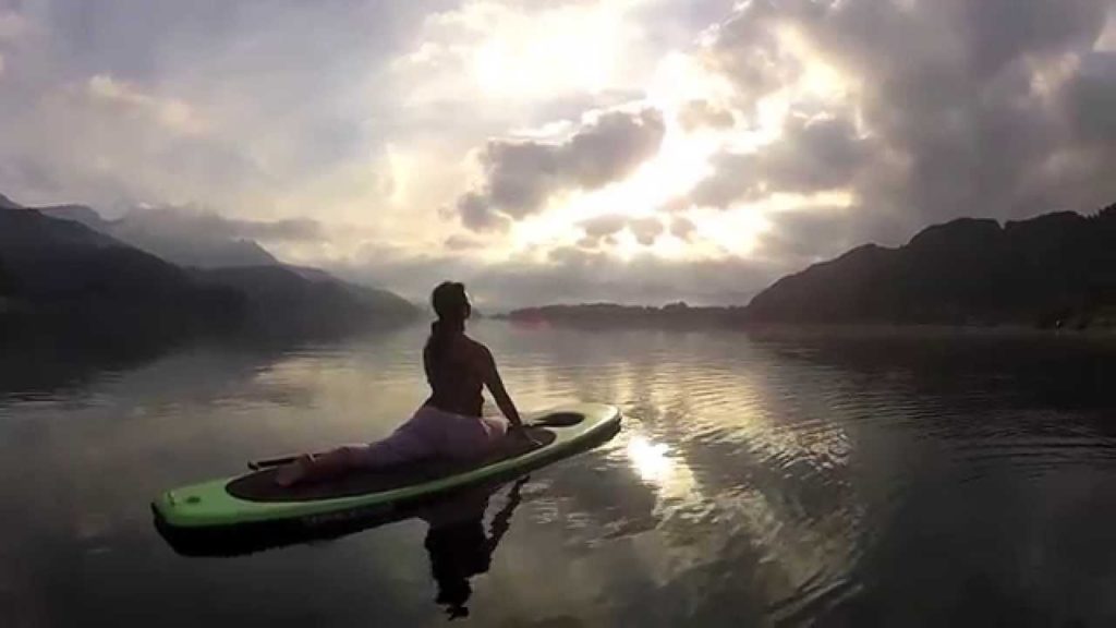 MagmaVilla Lake Kawaguchi of  Mt.Fuji.