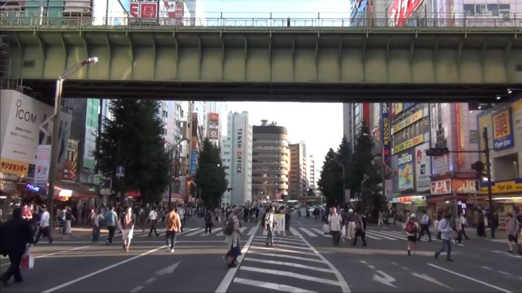 56 Florian auf Tour - Tokyo - Uncut