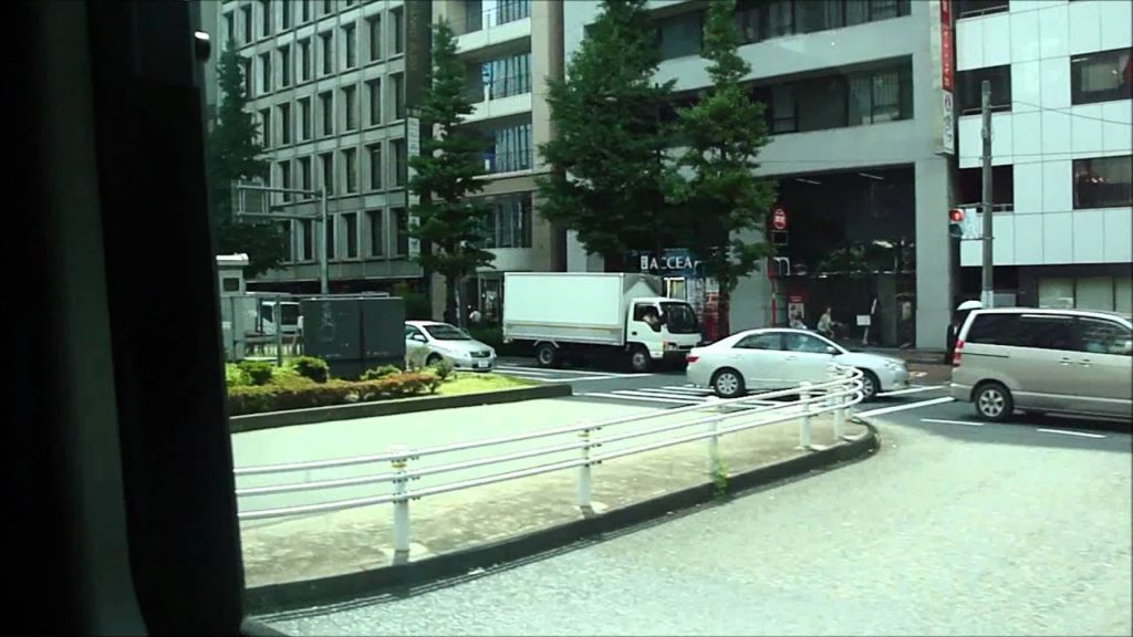 TokyoKami in Japan - 銀座でバースに乗った - [Short Film] - [ショートビデオ]