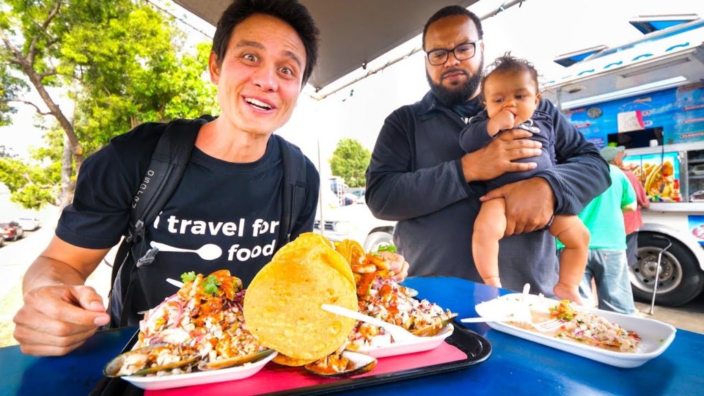 San Diego Food Tour - MASSIVE BURGERS and CRAZY TOSTADAS in California, USA!