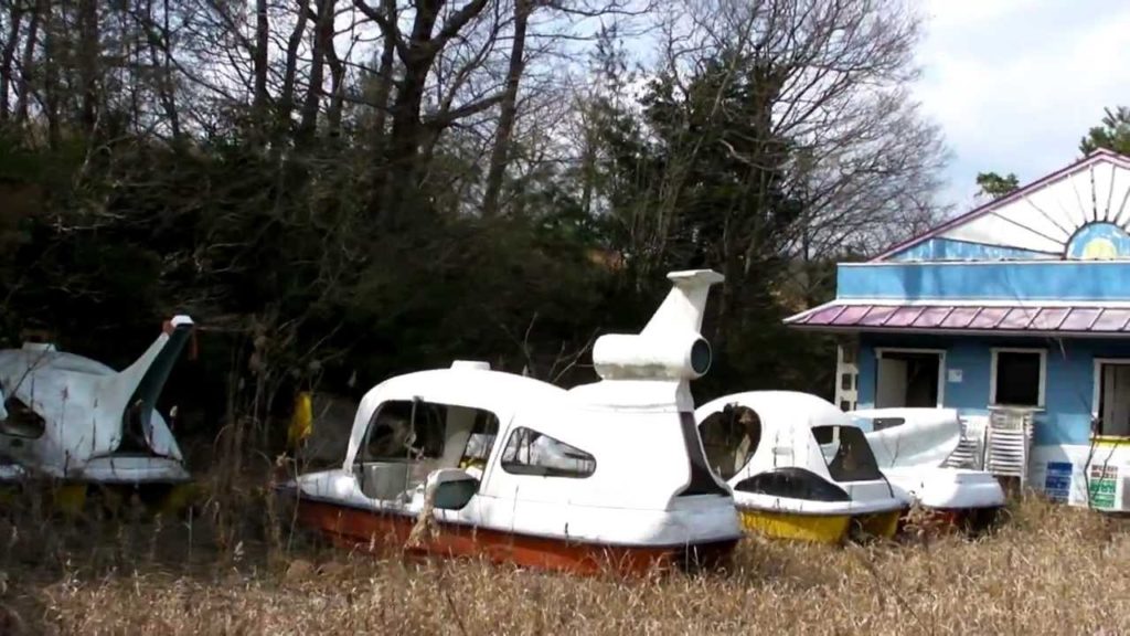Abandoned Yamaguchi New Zealand Village 2/3