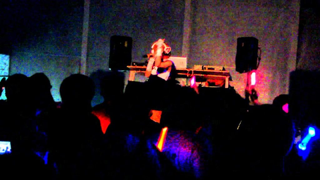 Fanime Con 2011, Halko: 愛のメディスン (Ai no Medicine) ~Anisama Version~