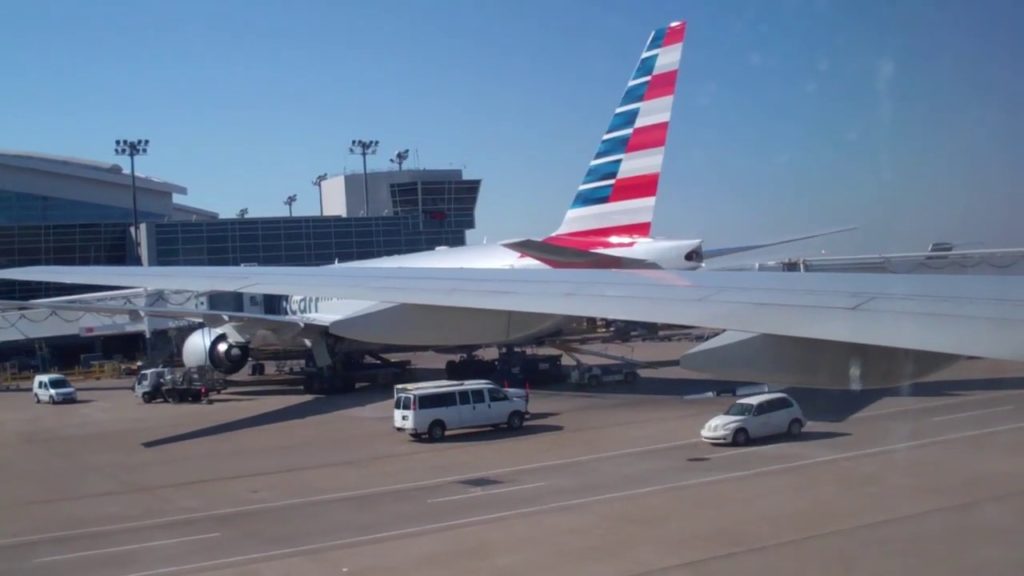 American Airlines (777-200 / DFW to NRT) / Japan Trip (October 2014) Part 01