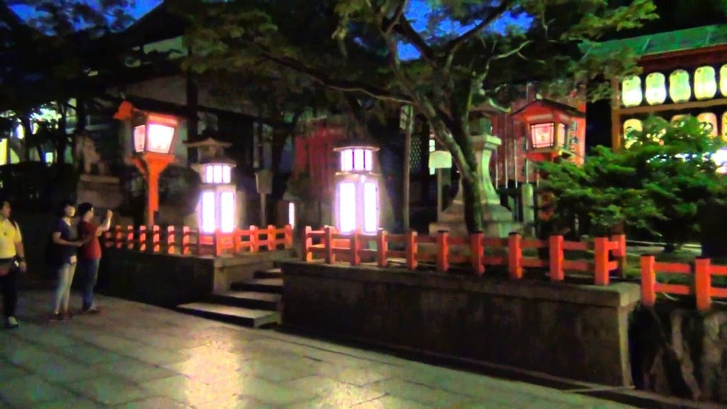 10 Florian auf Tour - Kyoto 1.7 - Yasaka-Schrein