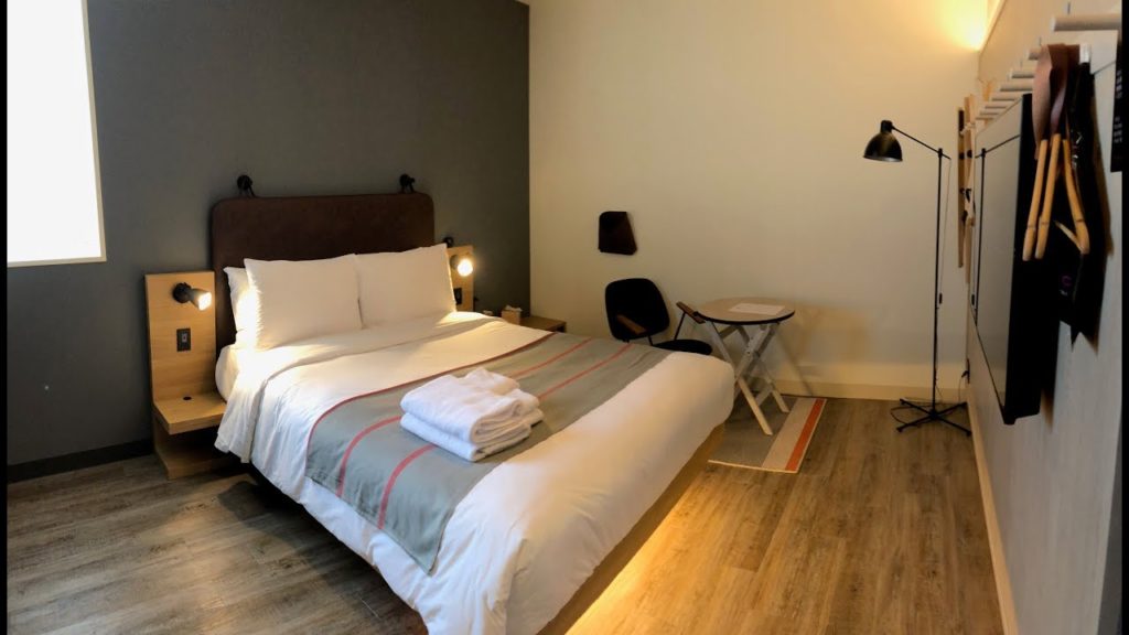 Moxy Osaka Honmachi (モクシー大阪本町), One Queen Bed Guest Room Type B