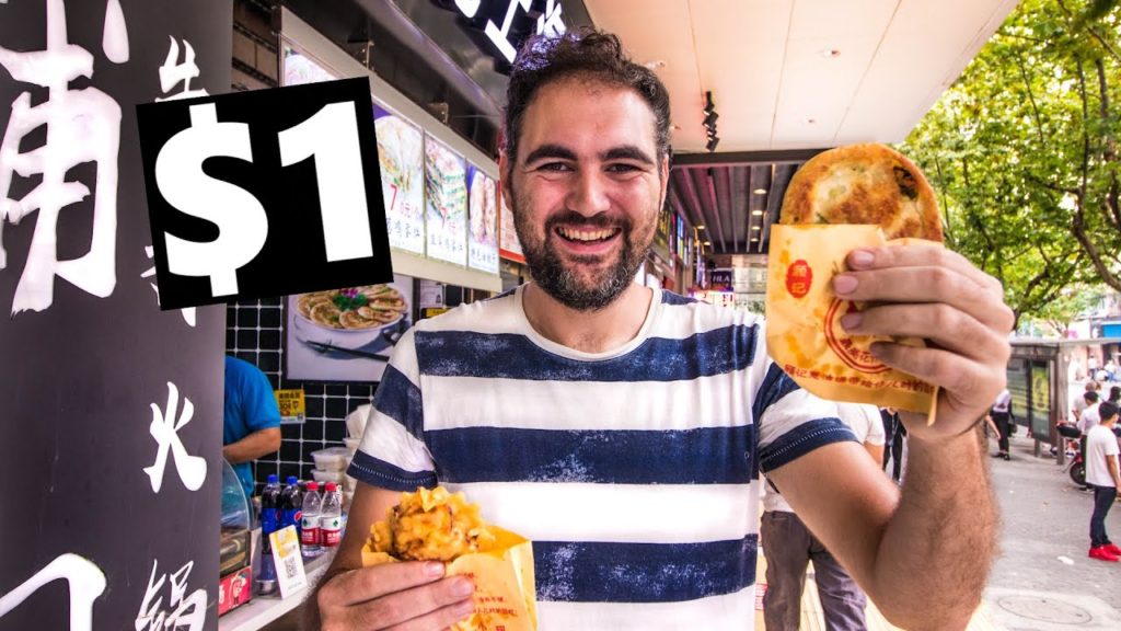 SHANGHAI $1 CHINESE STREET FOOD TOUR (China Vlog 2019 上海)