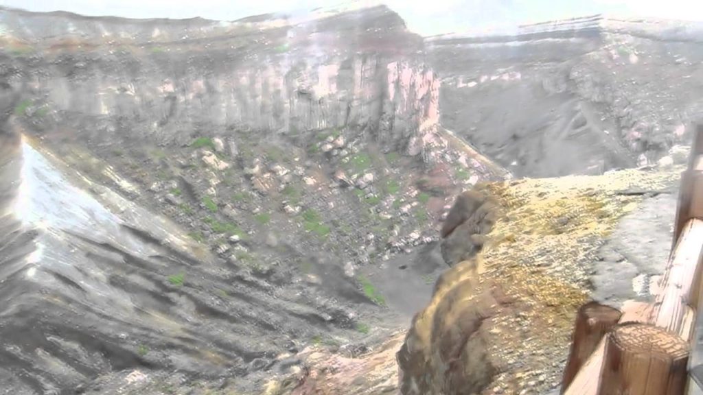 J2DE: A quick trip to Mt. Aso ( Aso, Kumamoto )