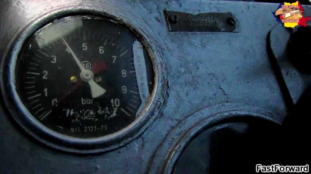 Freight Train Cabview - What`s like to travel with a Freight Train in Romania [May, 2012]