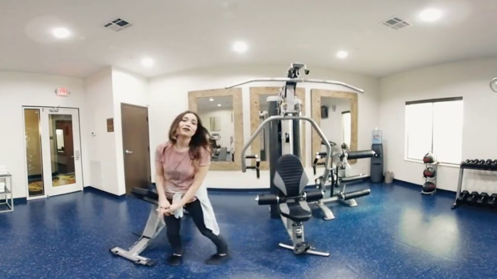 360 VIDEO: Take a Virtual Reality Tour of a Best Western Premier with Nadine Sykora