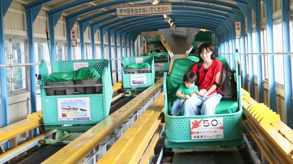 日本一乗り心地の悪いカーレーターに乗ってきた　The most uncomfortable carlator in Japan!