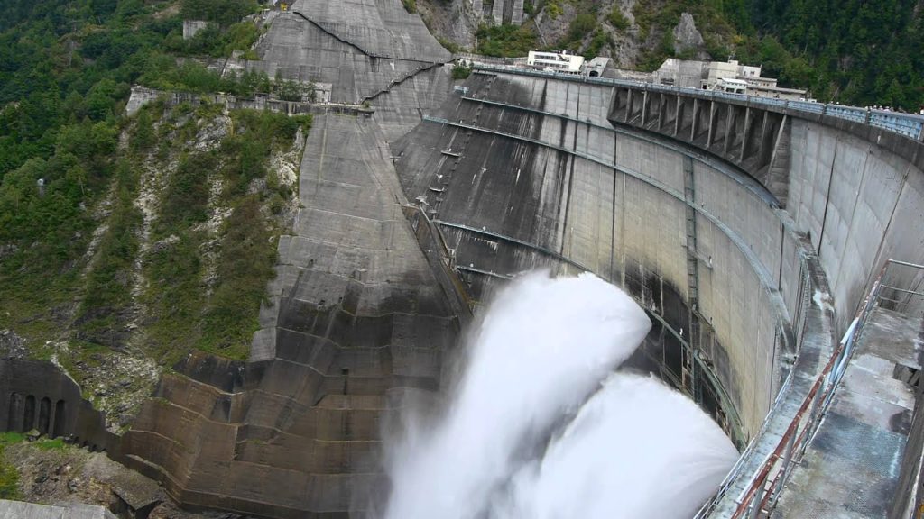 Tateyama - Kurobe dam 4