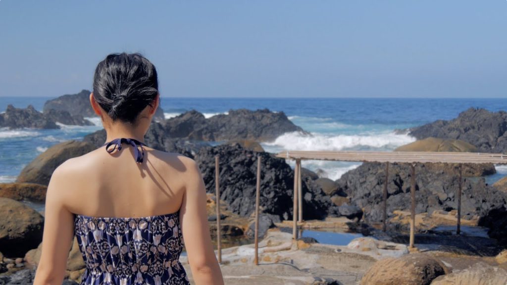 Seaside Onsen in Japan 4K (Ultra HD) - 平内海中温泉／屋久島