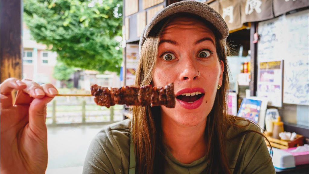 Tour de Comida Callejera Japonesa en Takayama, Japón