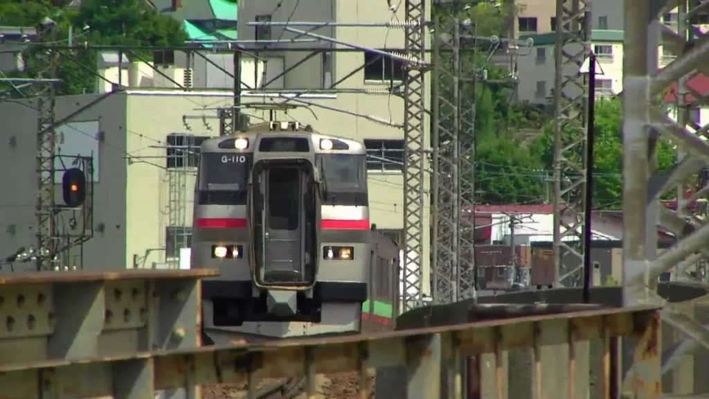 JR函館本線高架と花園高架下商店街 @北海道小樽市 Hanazono in Otaru Hokkaido