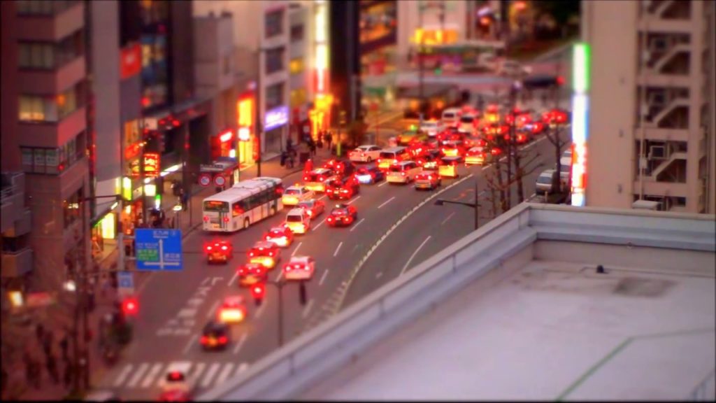 福岡天神タイムラプス＆ジオラマ風動画　夜と昼の動画を連結