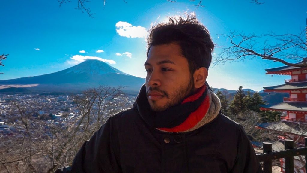 2017 Japanese Voyage | Sin Bandera- De Viaje with English lyrics