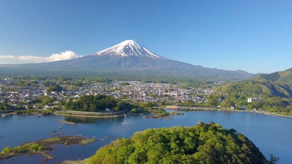 2019 新緑の河口湖と富士(4K) Mt.Fuji At Lake Kawaguchi In Fresh Season(UHD)