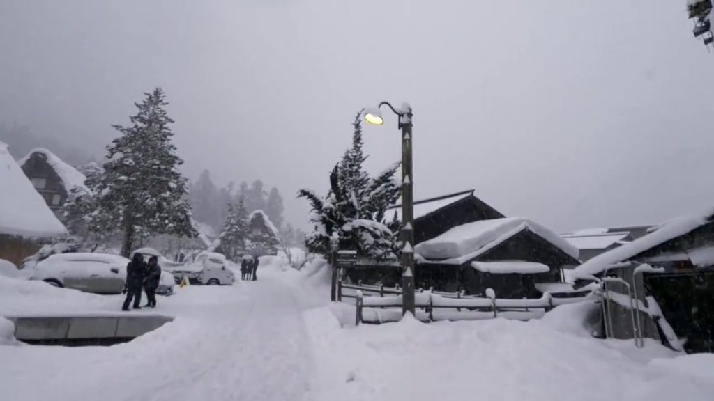 【Live】Shirakawa-go at night