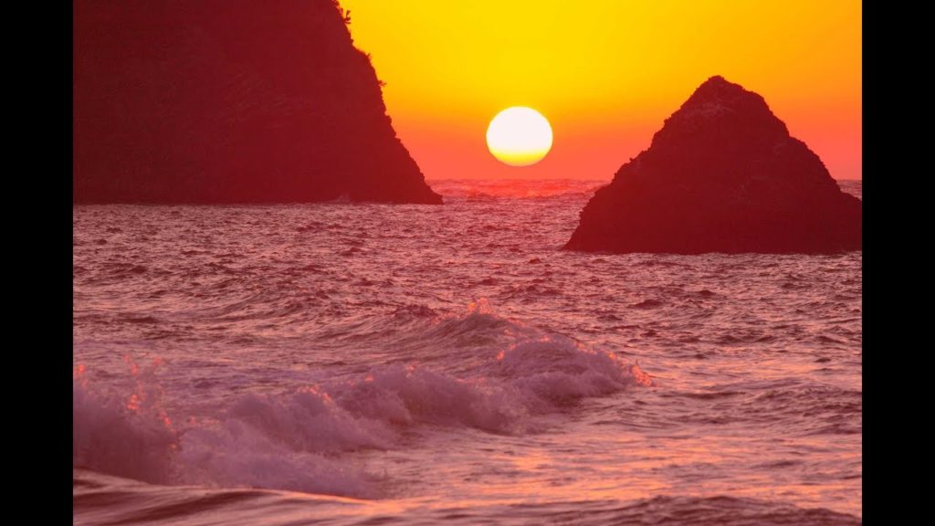 JG☆☆ 静岡 堂ヶ島のだるま夕日と田子の夜明け前静寂の満月 Shizuoka,Nishiizu Town,Sunset Mirage and Full Moon Before Dawn