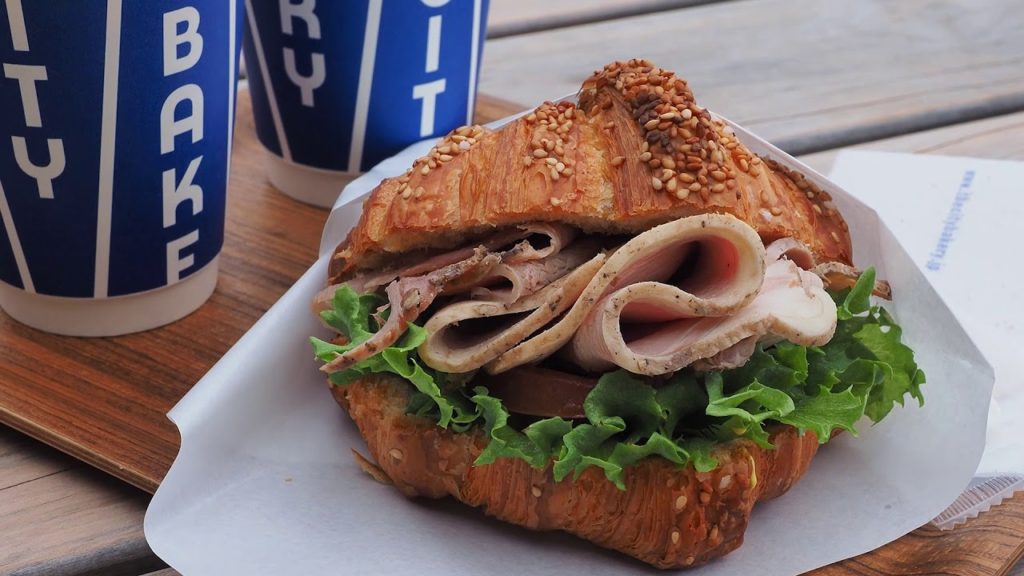 Hakuba Iwatake Mountain Harbor : NAGANO TRIP