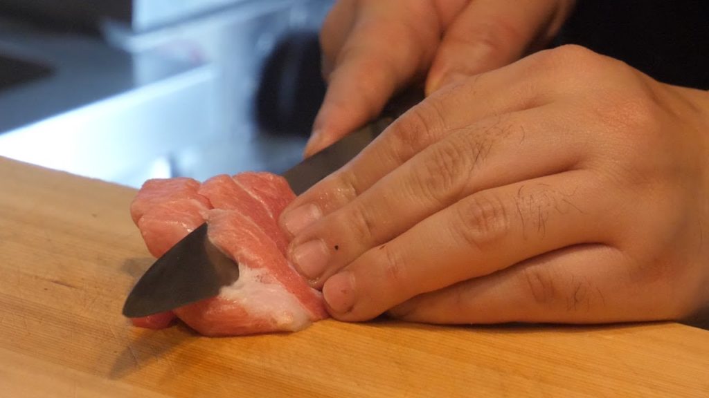 (4K) The Best Stand-up Sushi Restaurant 2019 at Nagoya Station | Japanese food trip travel eating