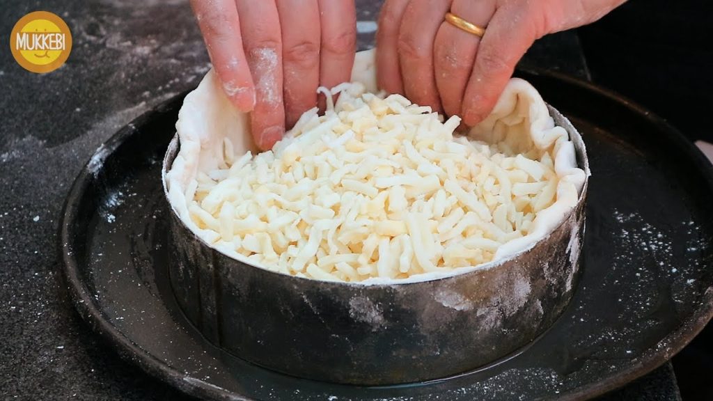 Chicago Deep Dish Pizza │ Pizza in Korea │ Korean Street Food