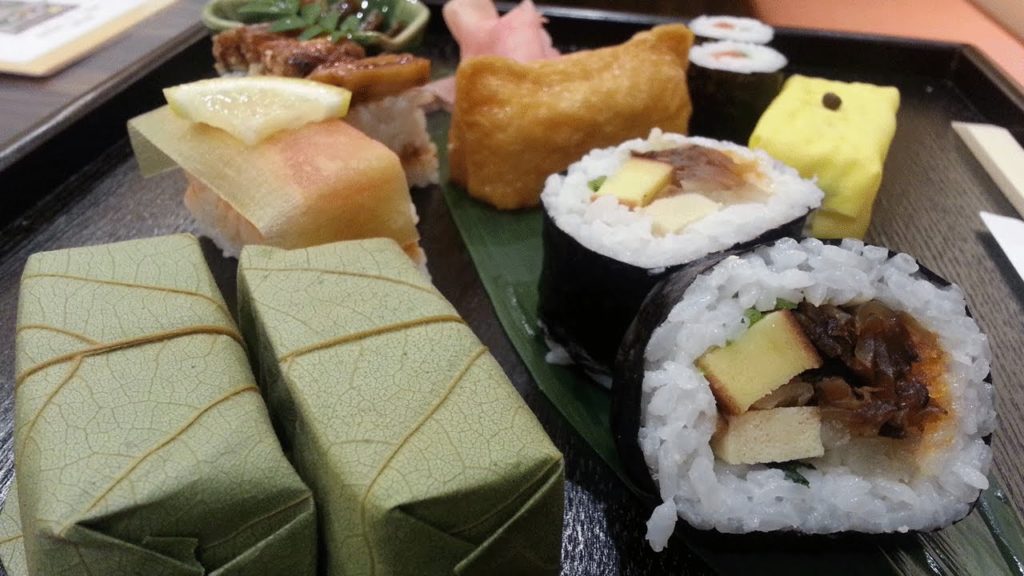 One Japan #92 Leaf Sushi in Nara 日本全国電車で!奈良の柿の葉寿司 One Japan #92 Leaf Sushi in Nara 日本全国電車で!奈良の柿の葉寿司