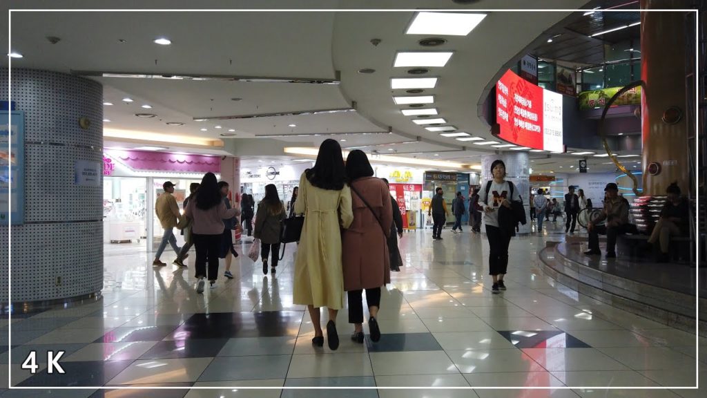 [4k] 반월당 지하상가, 쇼핑센터 걷기 l Walking the underground arcade from Banwoldang to Dongseongno