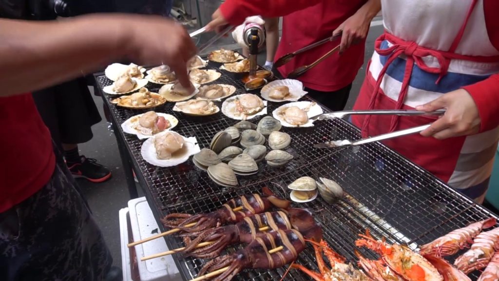 JAPANESE SEAFOOD GRILL EXPERIENCE - TSUKIJI MARKET 築地市場: JAPANESE STREET FOOD