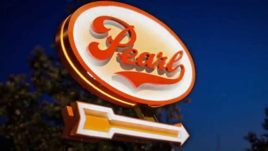 Discover the Pearl Shopping District on the Banks of the San Antonio River