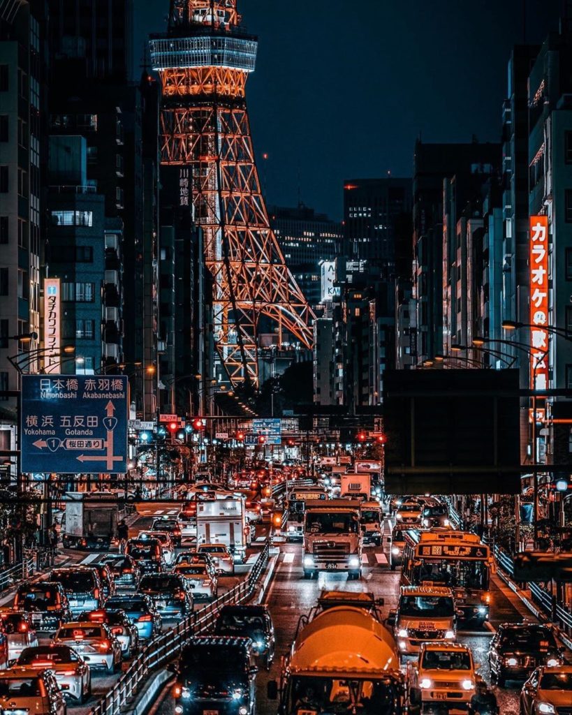 Visit Japan: @jungraphy_ is a master at capturing the urban beauty of Tokyo! We love this moo… @jungraphy_ is a master at capturing the urban beauty of Tokyo! We love this moo...