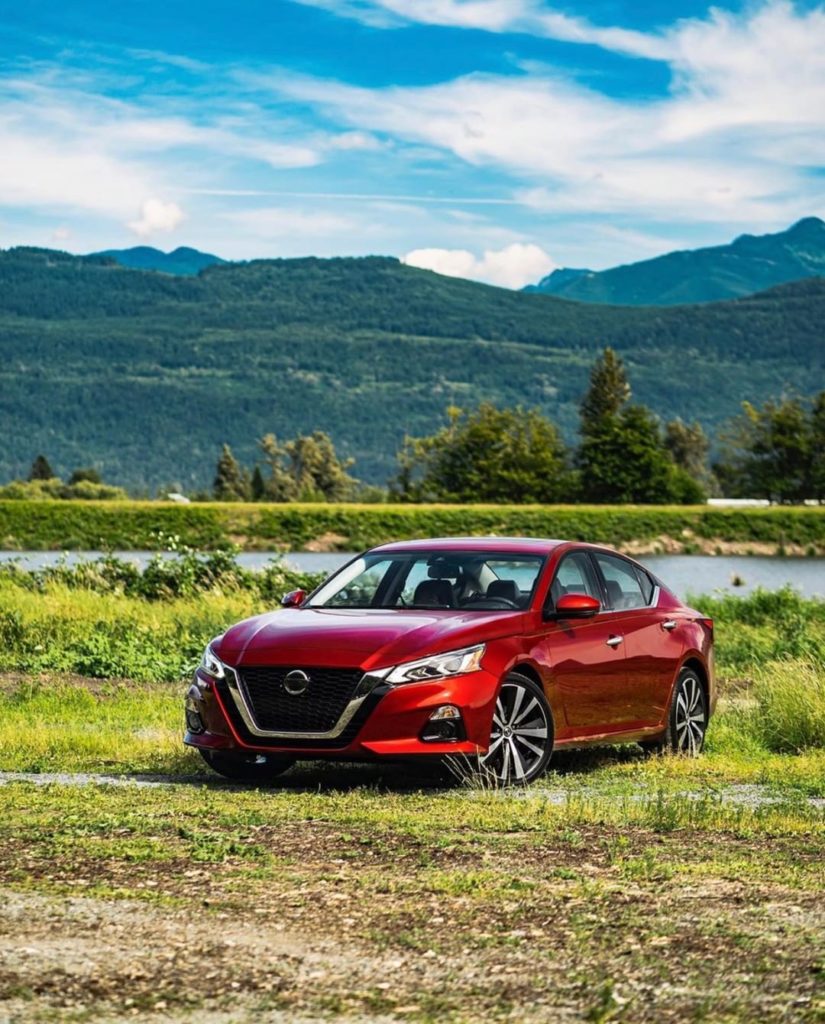 Out here.  #MondayMotivation #NissanAltima #Nissan #Altima  @eatwithmao...