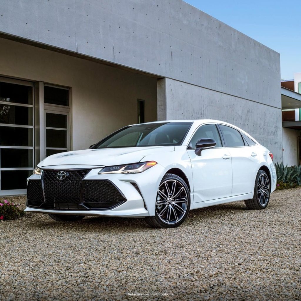Pull up in high style. #Avalon #LetsGoPlaces...