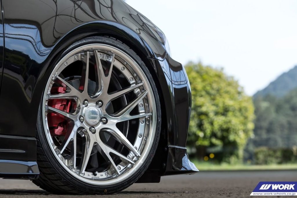 @aless_group Toyota Crown on NEW WORK Gnosis CVX #artofwheel #gnosis #CVX...