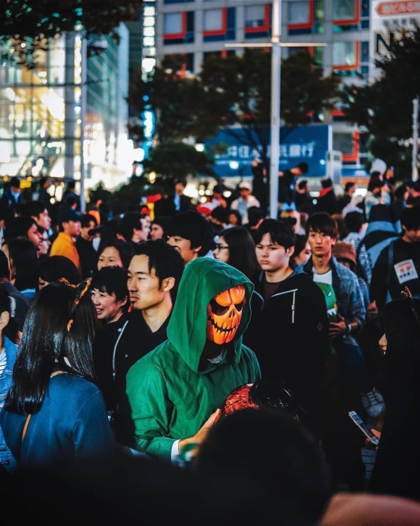 Happy Halloween!  If you're celebrating, we hope you have a spooktacular time! :...