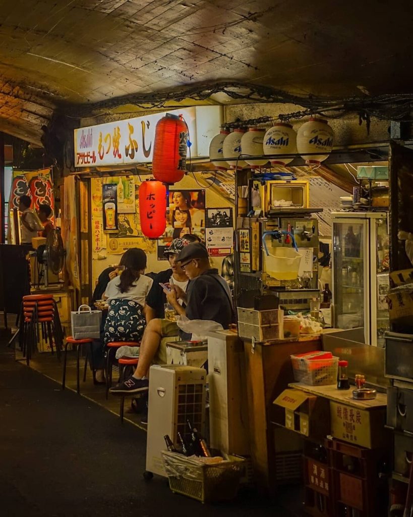 Gettin' some snacks underneath the tracks! Tokyo's Yurakucho Station has a host ...