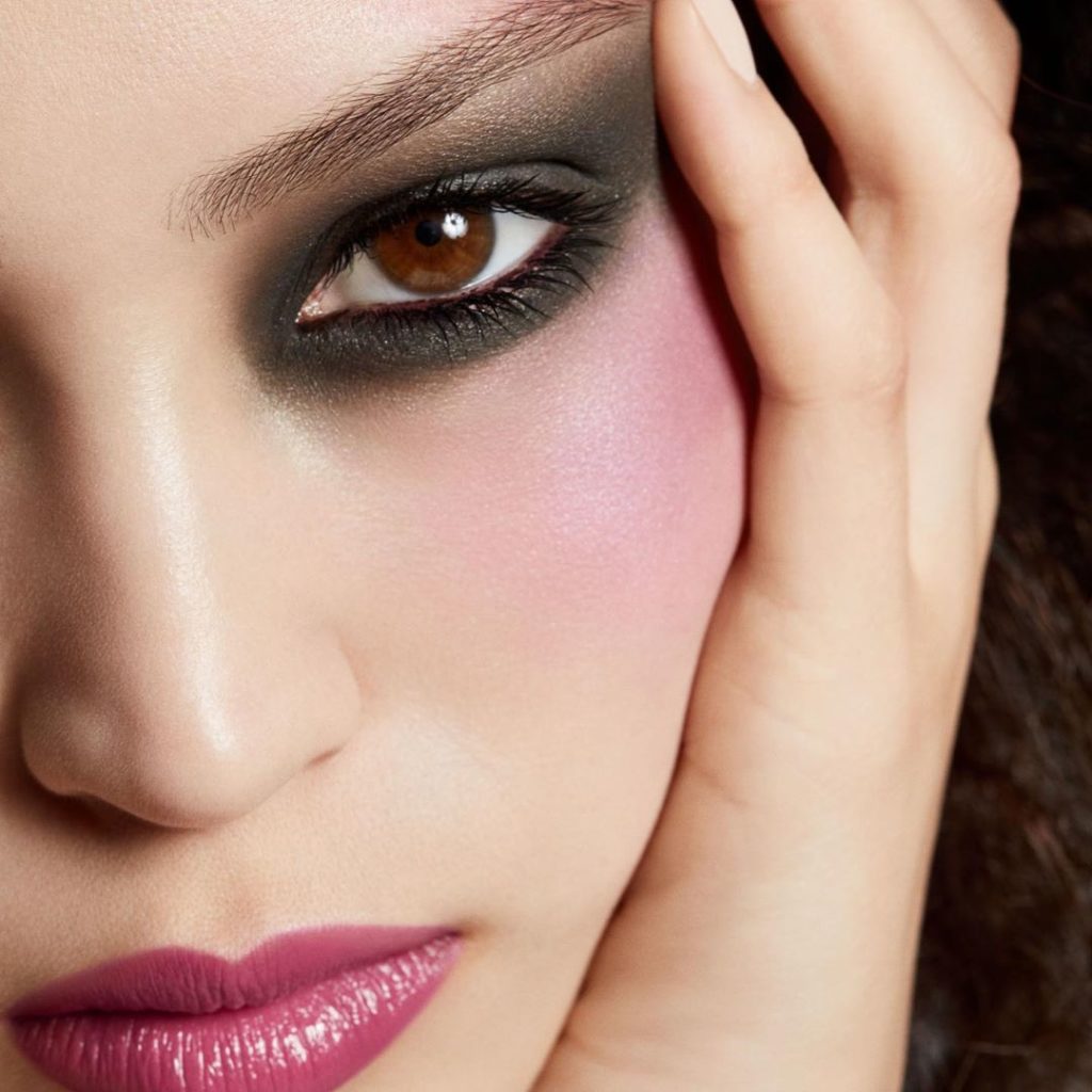 SHISEIDO: Play up your dark side with the Essentialist Eye Palette in Namiki Street Nature… Play up your dark side with the Essentialist Eye Palette in Namiki Street Nature...