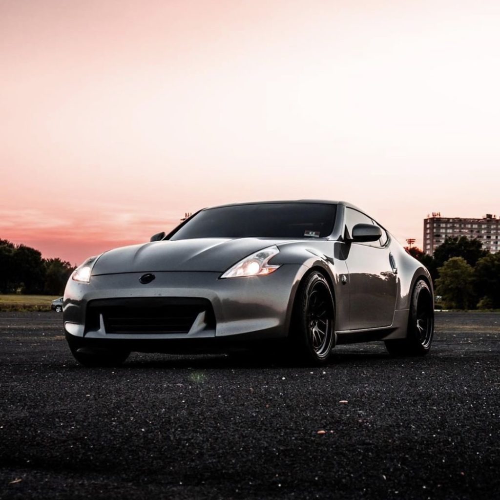 Rides at dusk. #TueZday #Nissan370Z #Nissan #370Z & @kiromank...