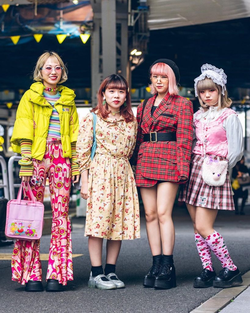 Street snaps from the fourth day of Tokyo Fashion Week are now up on @Vogue USA!...