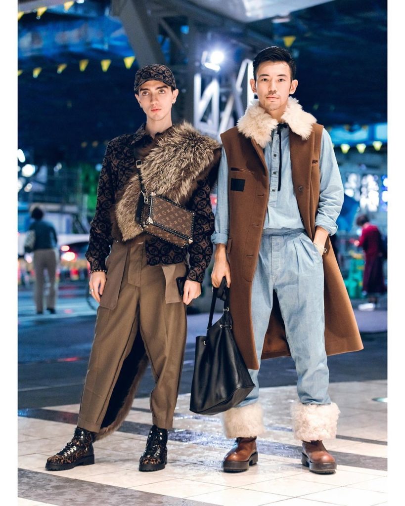 Street snaps from the fifth day of Tokyo Fashion Week are now up on @Vogue USA!!...