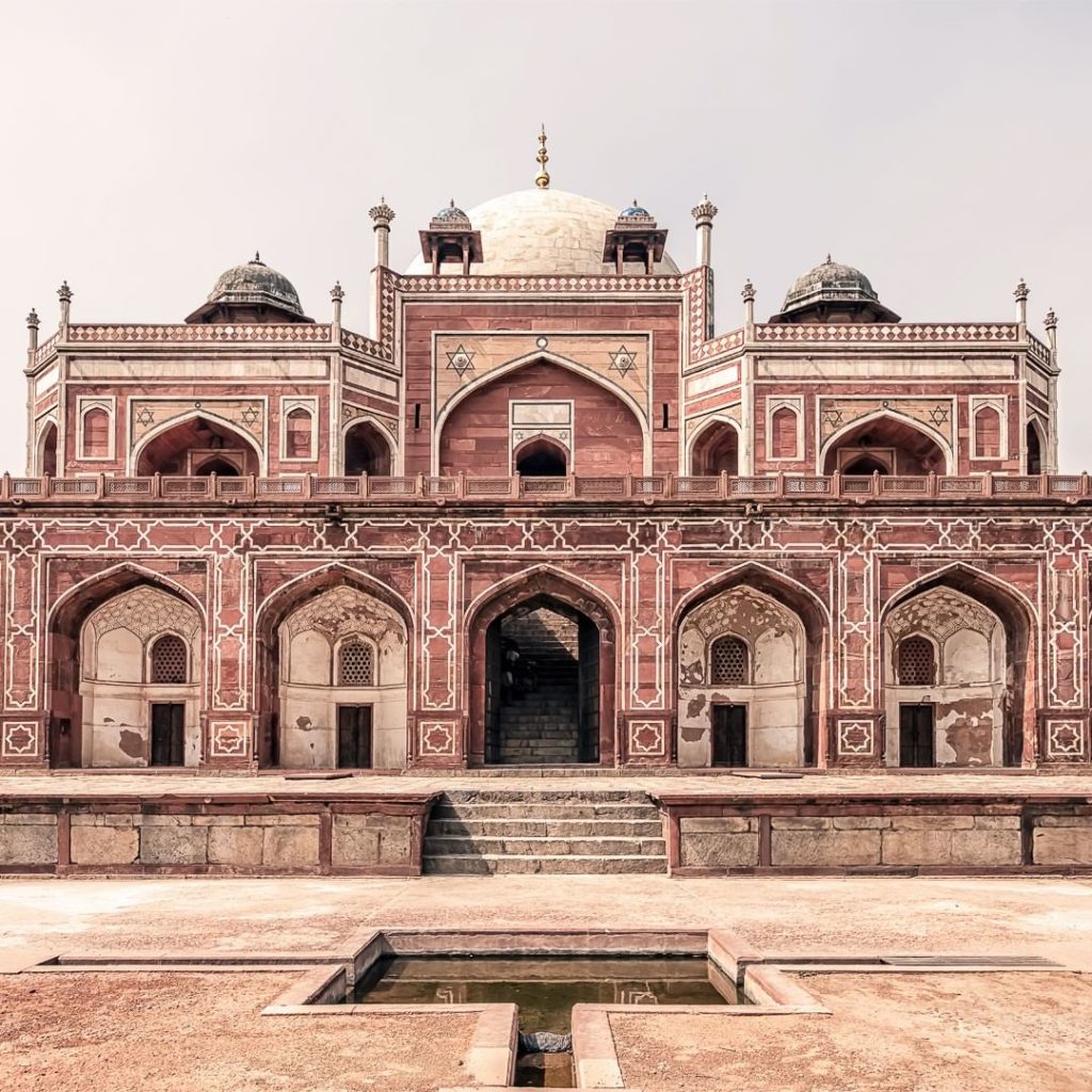 Japan Airline: .
#UncommonOctober
Built in the 16th century, Humayun’s Tomb is an impressive re… .
#UncommonOctober
Built in the 16th century, Humayun's Tomb is an impressive re...