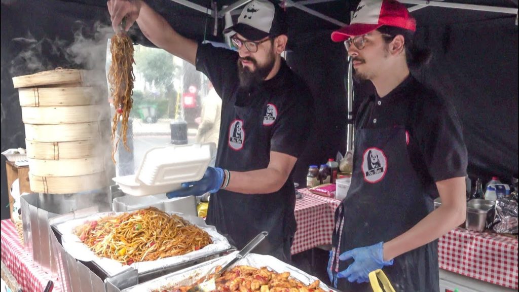 Bao Dumpligs and Noodles from China. London Street Food