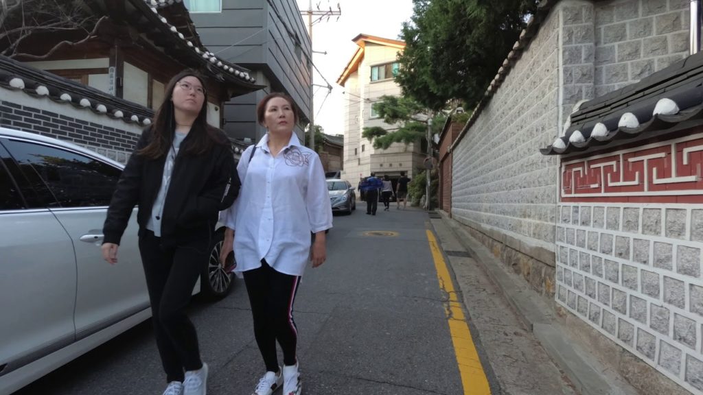 [4K] 북촌한옥마을 - Walking around Bukchon Hanok Village, Seoul, Korea