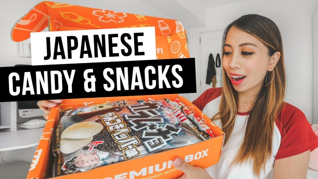Trying Japanese Candy + Snacks: Tokyo Treat Unboxing & Taste Test (Premium Box)